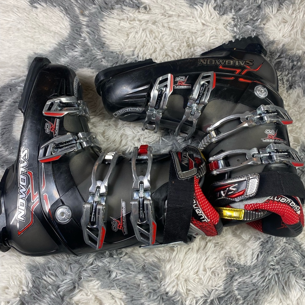 Salomon RS Energyzer 70 Red  Black Ski Boots Size 27.5